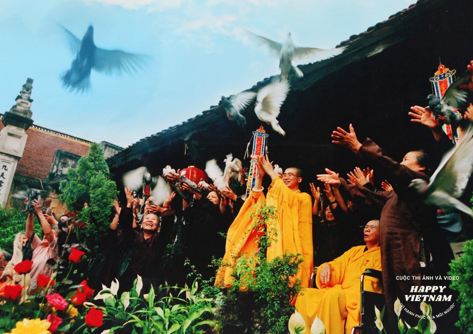 Khởi động cuộc thi “Việt Nam hạnh phúc - Happy Vietnam” Khởi động cuộc thi “Việt Nam hạnh phúc - Happy Vietnam”