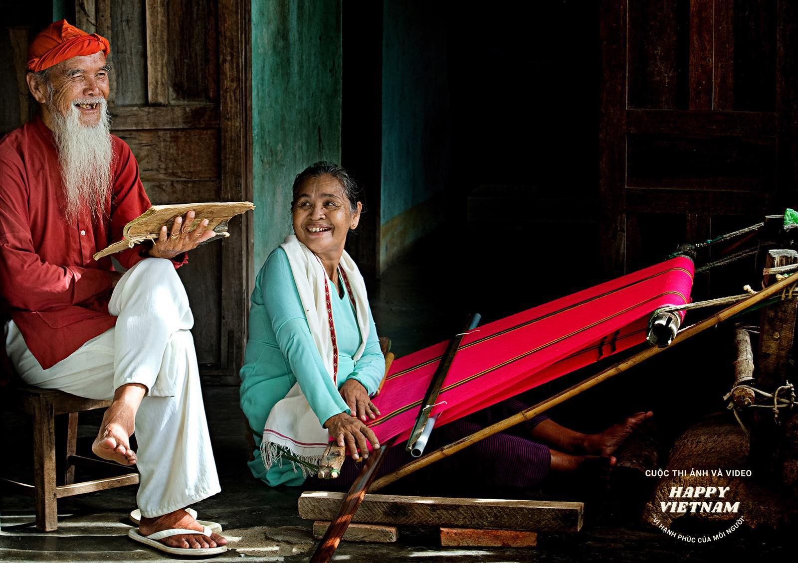 Khởi động cuộc thi “Việt Nam hạnh phúc - Happy Vietnam” Khởi động cuộc thi “Việt Nam hạnh phúc - Happy Vietnam”