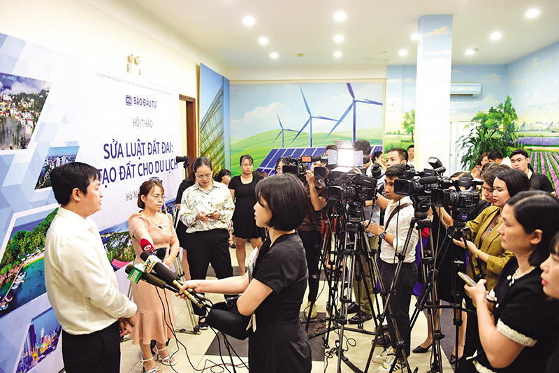 Báo chí đi lên cùng nền kinh tế Báo chí đi lên cùng nền kinh tế