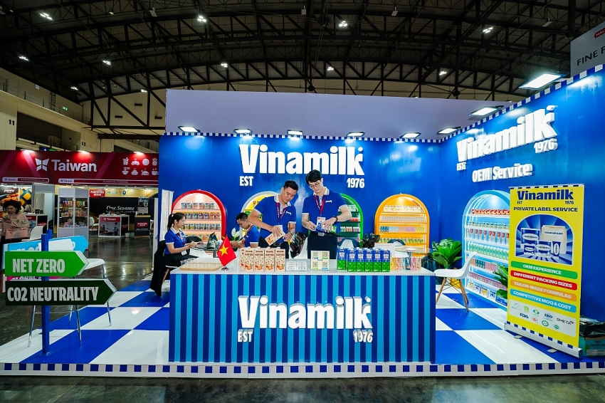 Vinamilk xuất hiện ấn tượng tại THAIFEX – Hội chợ hàng đầu Châu Á, không chỉ để kinh doanh Vinamilk xuất hiện ấn tượng tại THAIFEX – Hội chợ hàng đầu Châu Á, không chỉ để kinh doanh