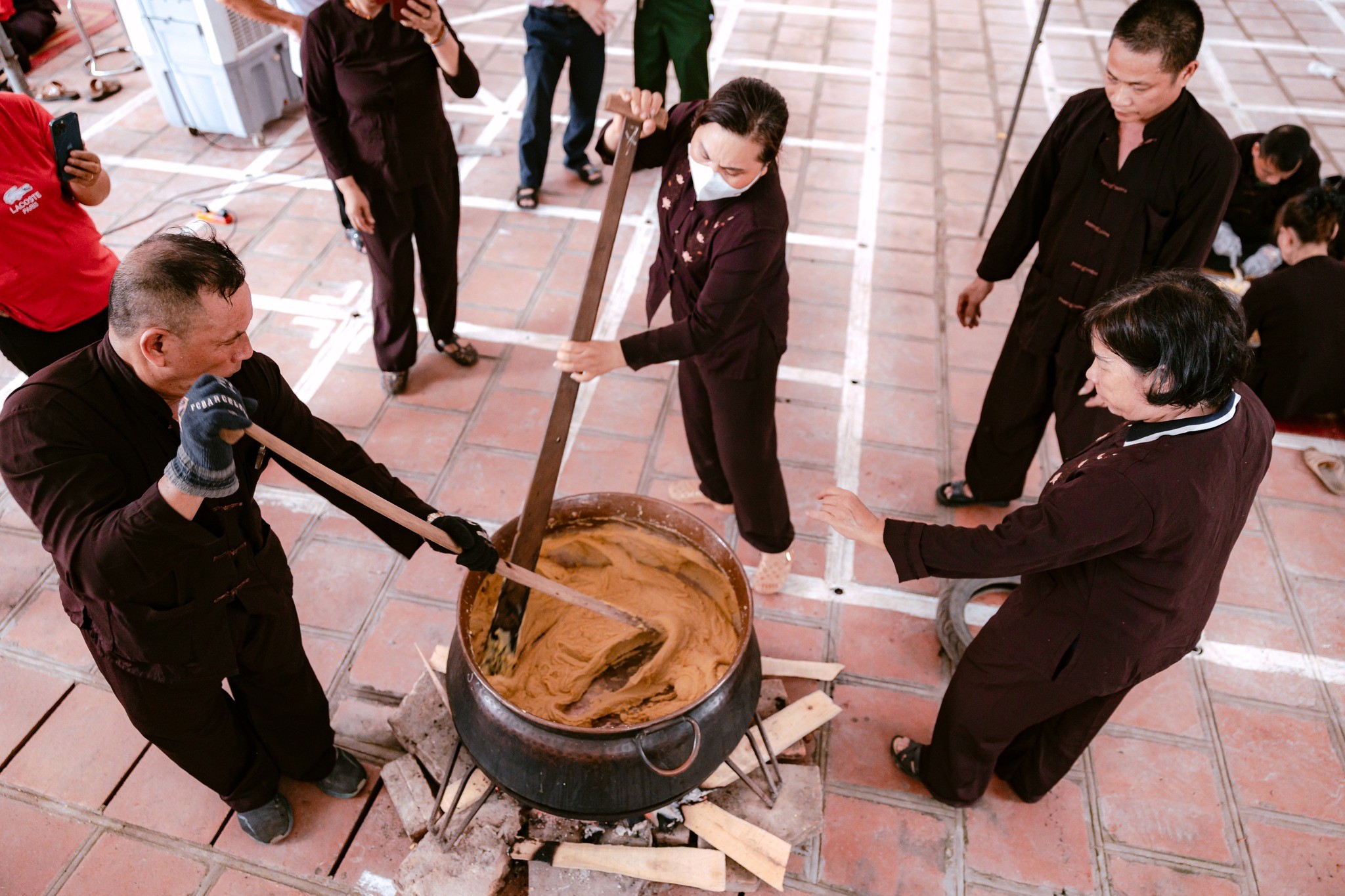 Tháng 5 dự hội đình Chèm Tháng 5 dự hội đình Chèm