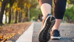 Đi bộ sau bữa ăn, lợi hay hại?