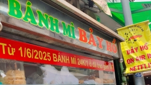 TP. HCM: Bánh mì, hủ tiếu... đồng loạt  tăng giá