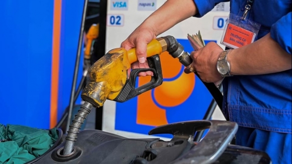 Bộ Công Thương đề xuất sử dụng xăng E10 từ đầu năm 2026