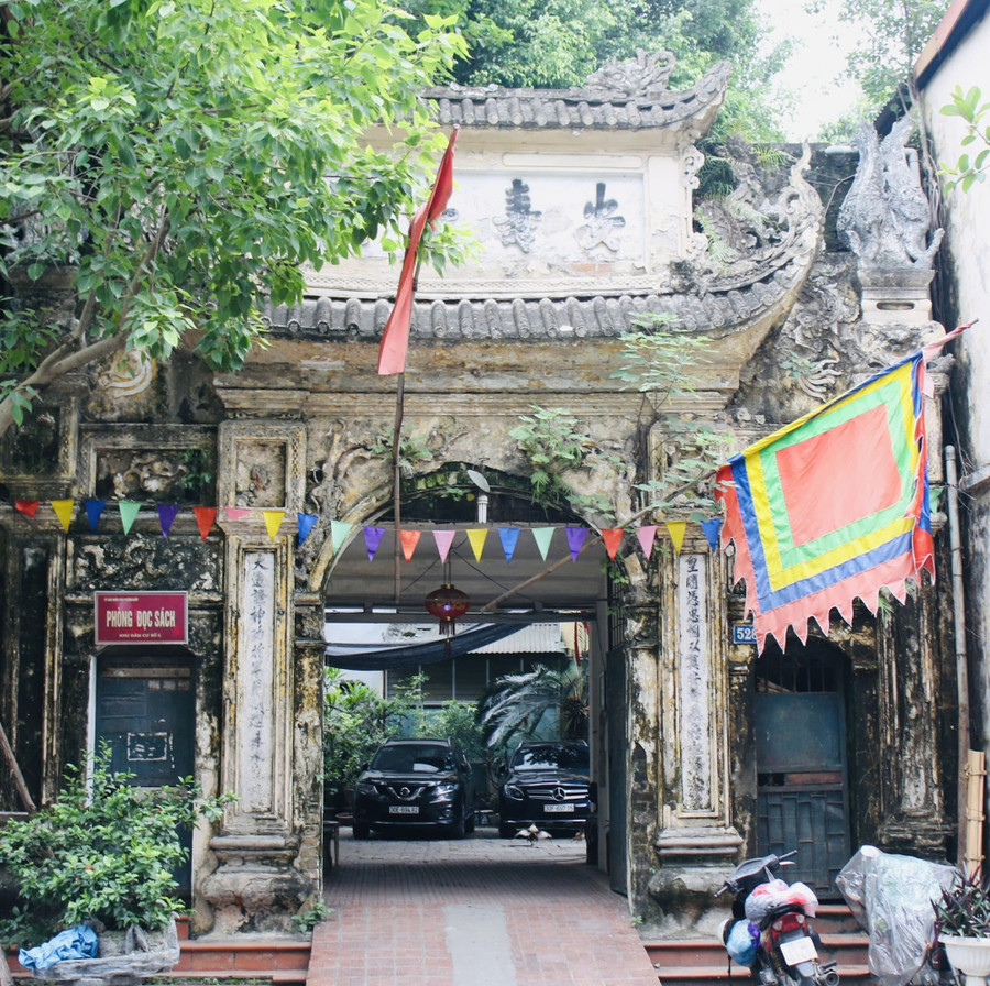 Cổng làng và ký ức văn hóa người Hà thành: Nơi thời gian dừng lại!