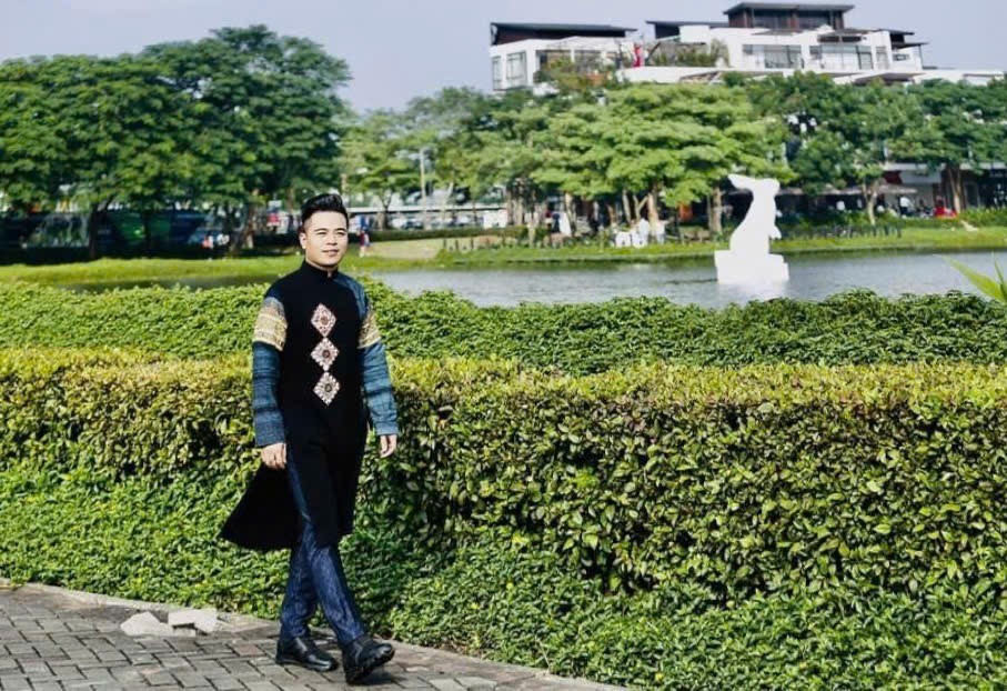 Ca sĩ Châu Á David Le  Hành trinh 20 năm tuổi Đảng, 30 năm cống hiến vì nghệ thuật và cộng đồng.