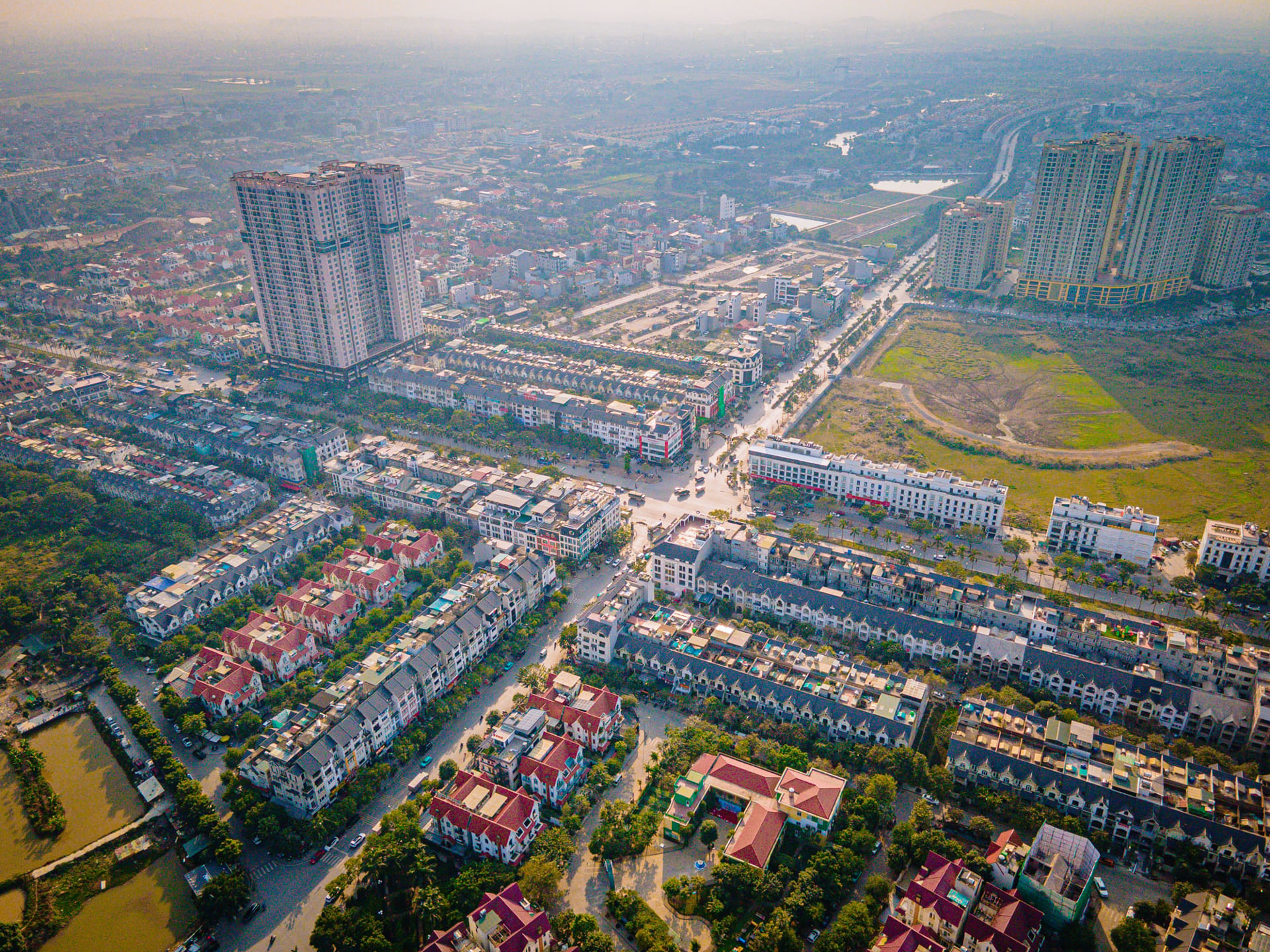 Bất động sản Hà Nội yếu lực tăng và khó thanh khoản: Muốn bán phải giảm giá đủ sâu