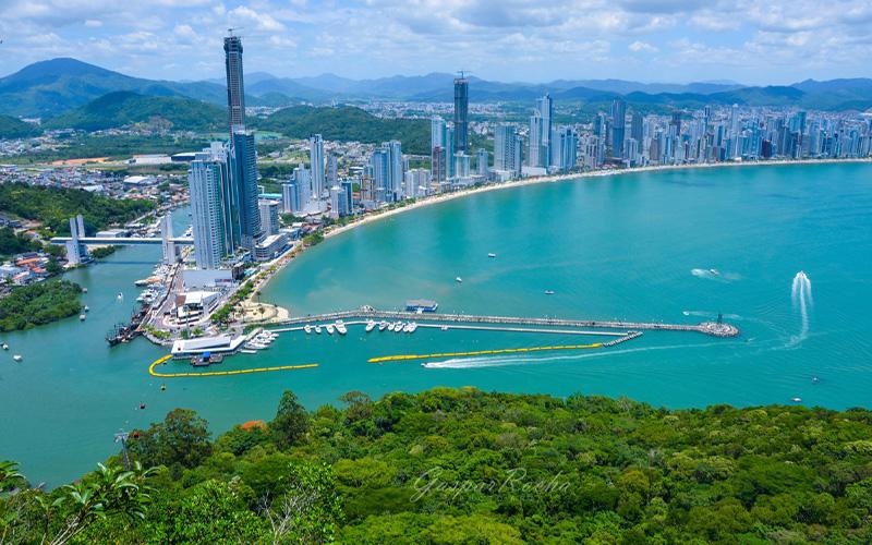 HoREA đề nghị nới lỏng "rào chắn" tín dụng cho bất động sản