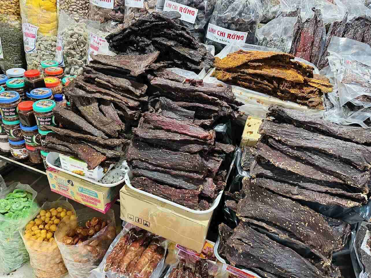 Du lịch Tây Bắc: Thiên đường ẩm thực tại chợ đêm Sa Pa Du lịch Tây Bắc: Thiên đường ẩm thực tại chợ đêm Sa Pa