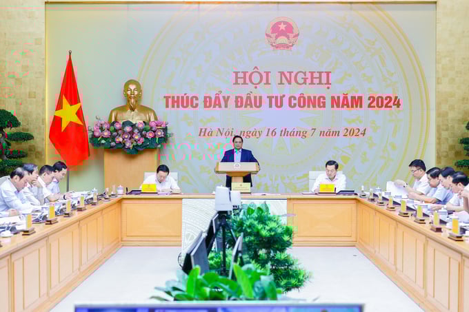 Thủ tướng chủ trì Hội nghị toàn quốc về thúc đẩy đầu tư công Thủ tướng chủ trì Hội nghị toàn quốc về thúc đẩy đầu tư công