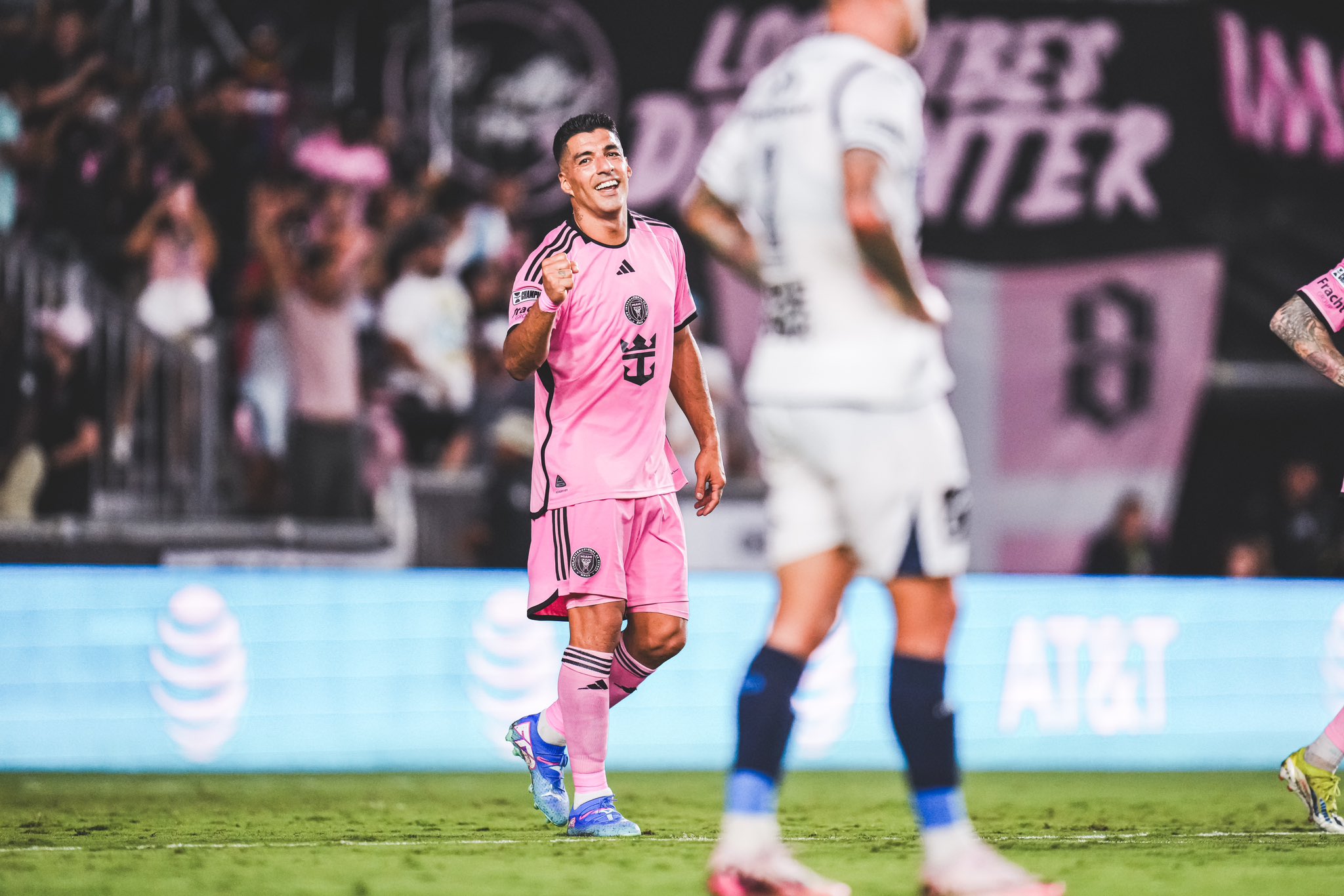 Messi sắp trở lại thi đấu cho Inter Miami