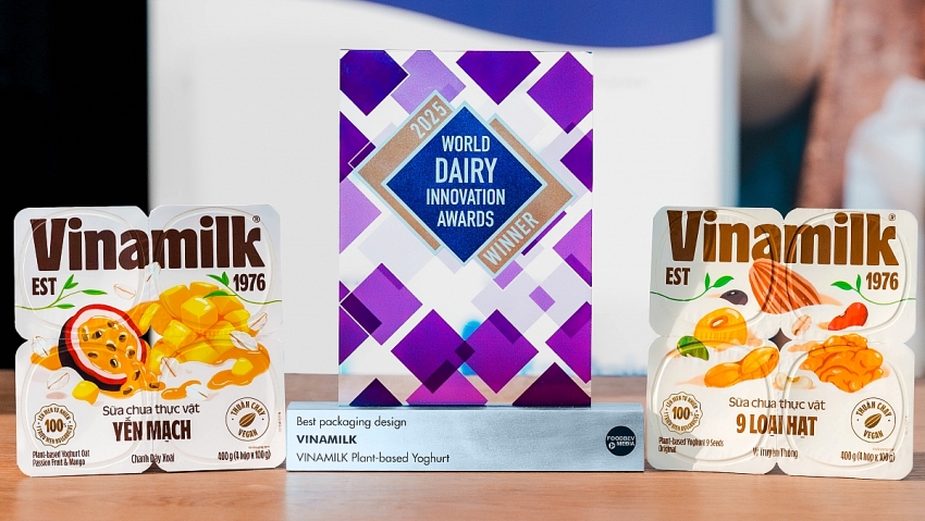 Vinamilk là thương hiệu duy nhất Việt Nam sở hữu 2 cúp Quán quân tại giải thưởng lớn của ngành sữa thế giới Vinamilk là thương hiệu duy nhất Việt Nam sở hữu 2 cúp Quán quân tại giải thưởng lớn của ngành sữa thế giới