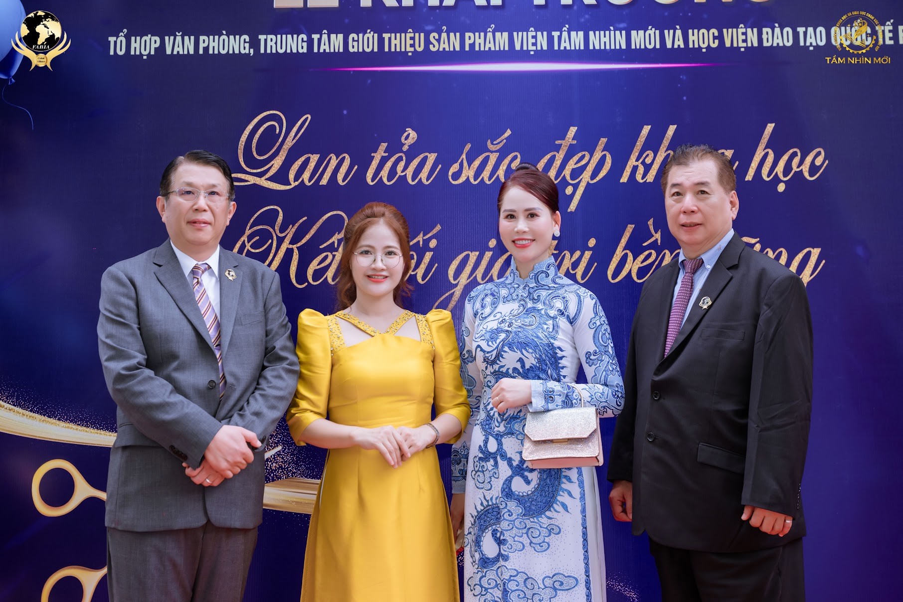 Ra mắt tổ hợp Viện Tầm Nhìn Mới & Học viện Quốc tế FABIA: Cột mốc mới kết nối tri thức, công nghệ và sắc đẹp Ra mắt tổ hợp Viện Tầm Nhìn Mới & Học viện Quốc tế FABIA: Cột mốc mới kết nối tri thức, công nghệ và sắc đẹp