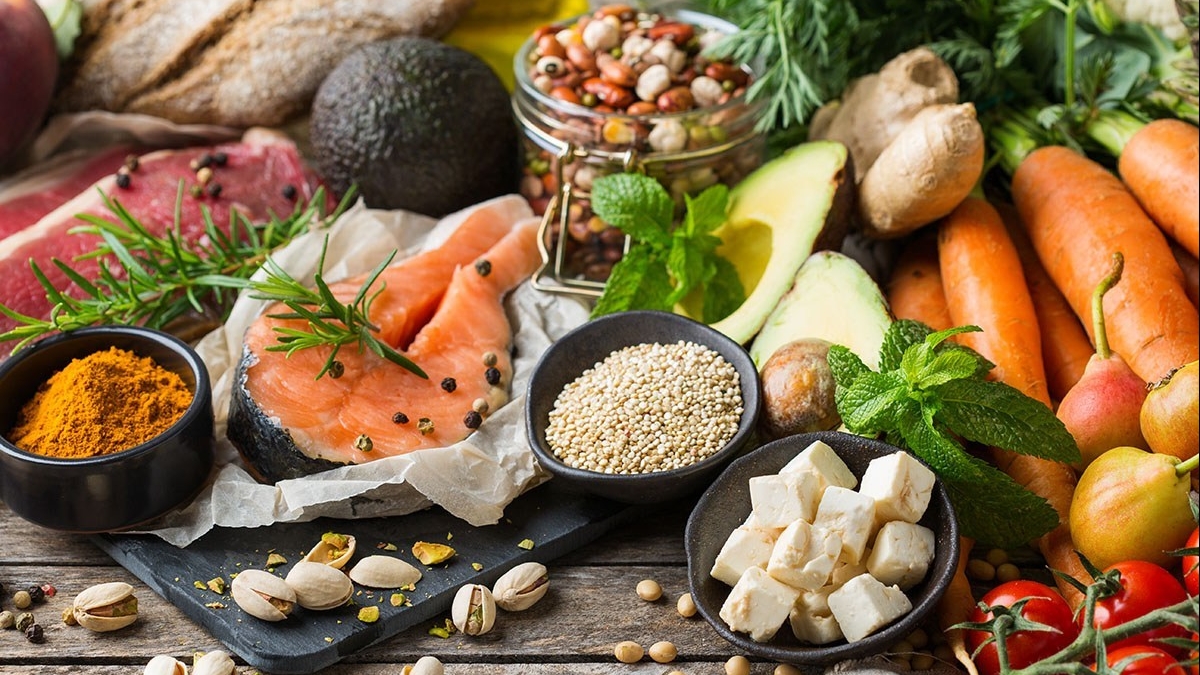 Cách kết hợp thực phẩm chức năng trong chế độ ăn