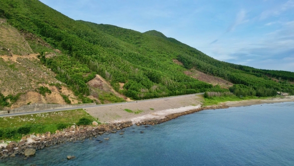 Đẹp ngỡ ngàng bãi biển hoang sơ phía Nam Hà Tĩnh