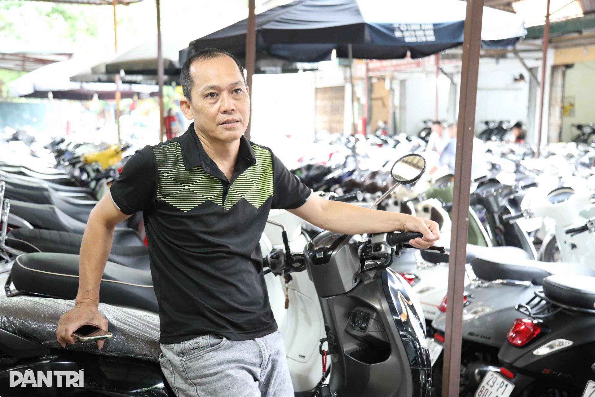 Chuẩn bị cấm xe xăng, chợ xe máy lớn nhất Hà Nội ế chưa từng có Chuẩn bị cấm xe xăng, chợ xe máy lớn nhất Hà Nội ế chưa từng có