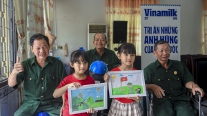 Vinamilk “ Viết tiếp câu chuyện hòa bình” bằng tranh và hành động