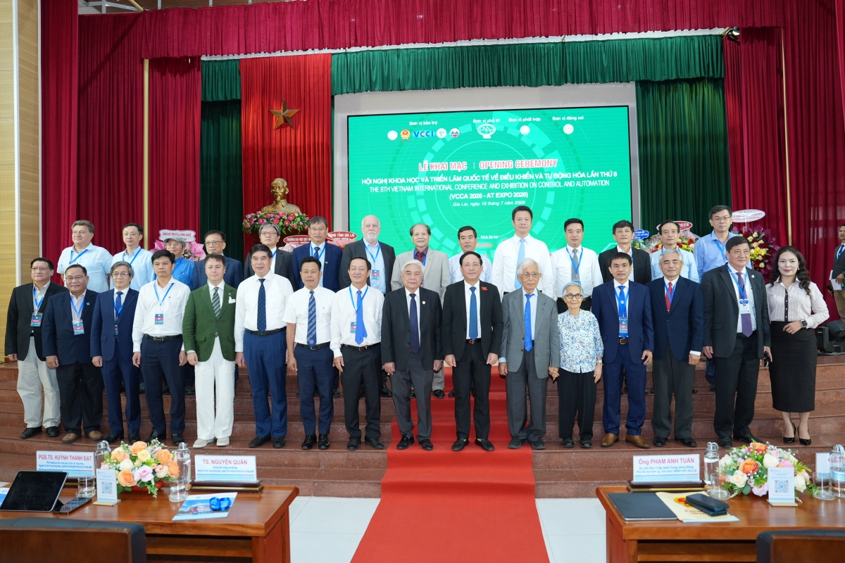 Khai mạc VCCA 2026: nhiều công nghệ chiến lược được chia sẻ khơi dậy tiềm năng kinh tế cho tỉnh Gia Lai Khai mạc VCCA 2026: nhiều công nghệ chiến lược được chia sẻ khơi dậy tiềm năng kinh tế cho tỉnh Gia Lai