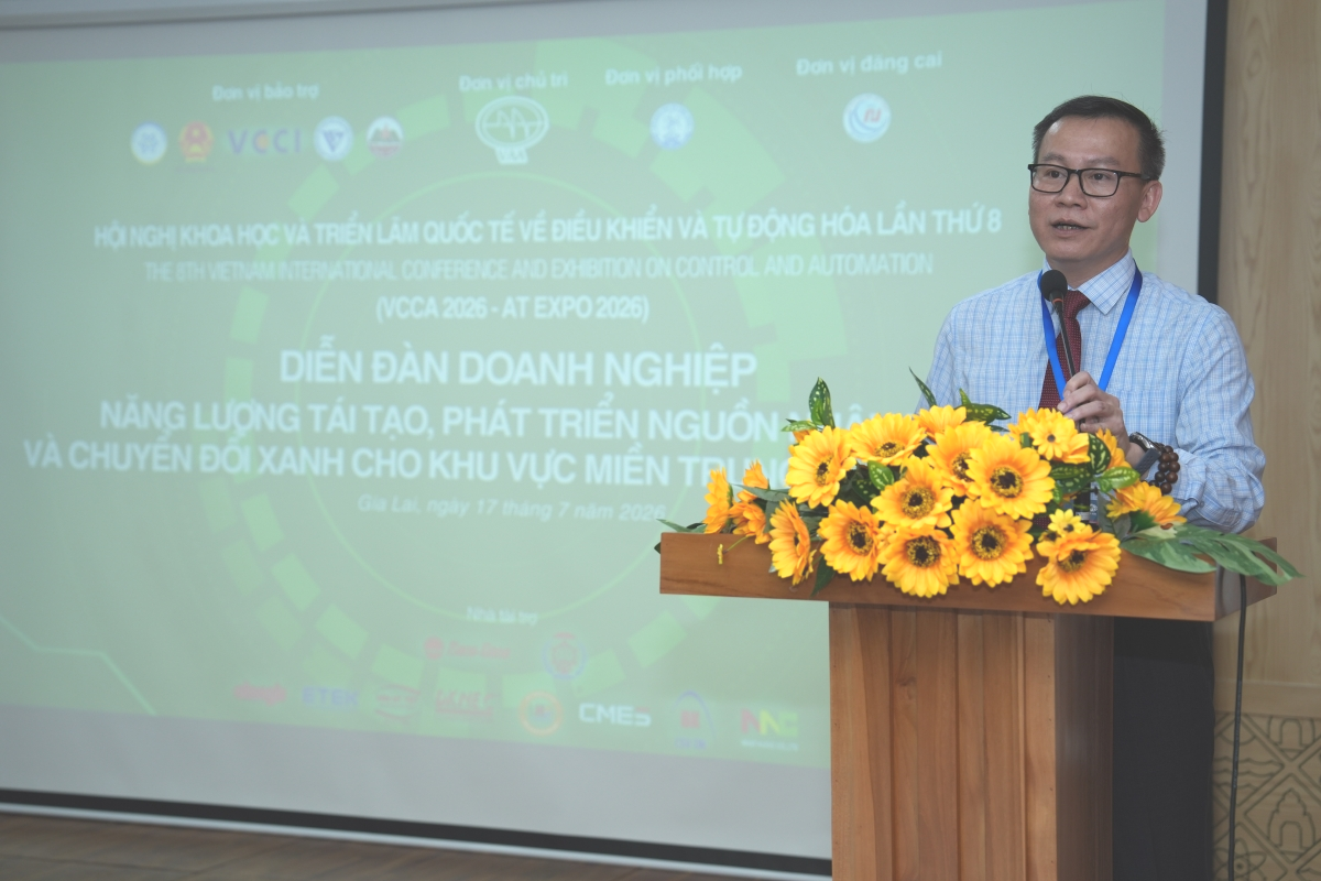 TS. Đỗ Nguyên Hưng - Tổng Thư ký VAA phát biểu tại Diễn đàn Doanh nghiệp trong khuôn khổ VCCA 2026. Ảnh: Tùng Lâm TS. Đỗ Nguyên Hưng - Tổng Thư ký VAA phát biểu tại Diễn đàn Doanh nghiệp trong khuôn khổ VCCA 2026. Ảnh: Tùng Lâm