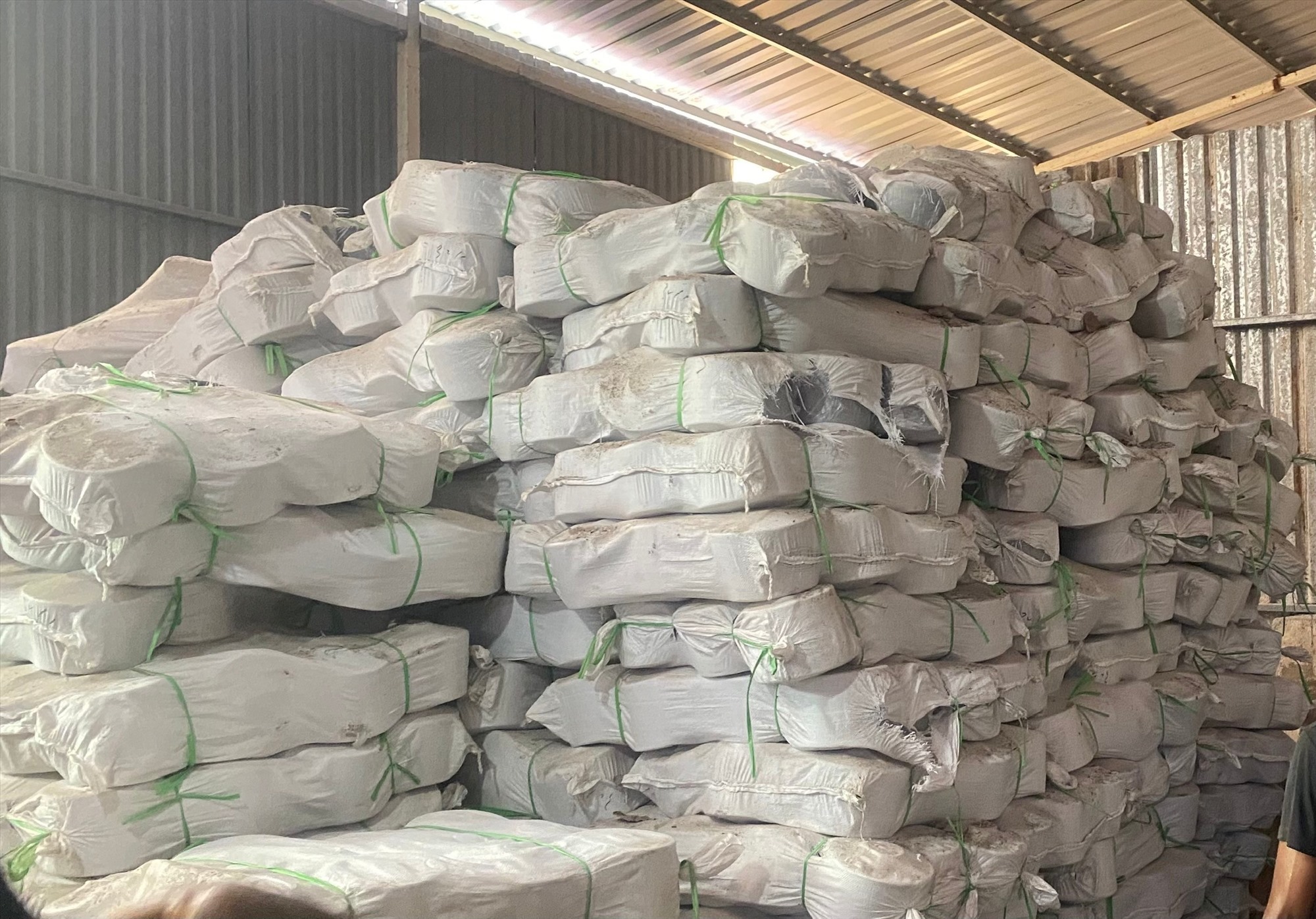 Một công ty trúng đấu giá lô hàng gần 1,7 tỉ đồng từ Quản lý Thị trường TPHCM