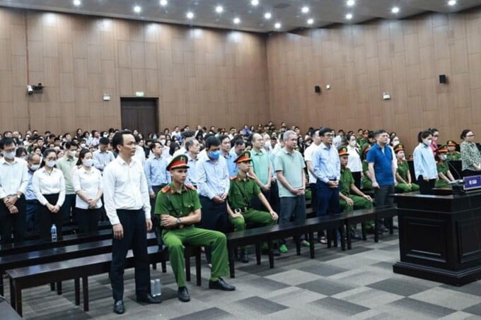 Cựu Chủ tịch FLC Trịnh Văn Quyết bị tuyên 21 năm tù