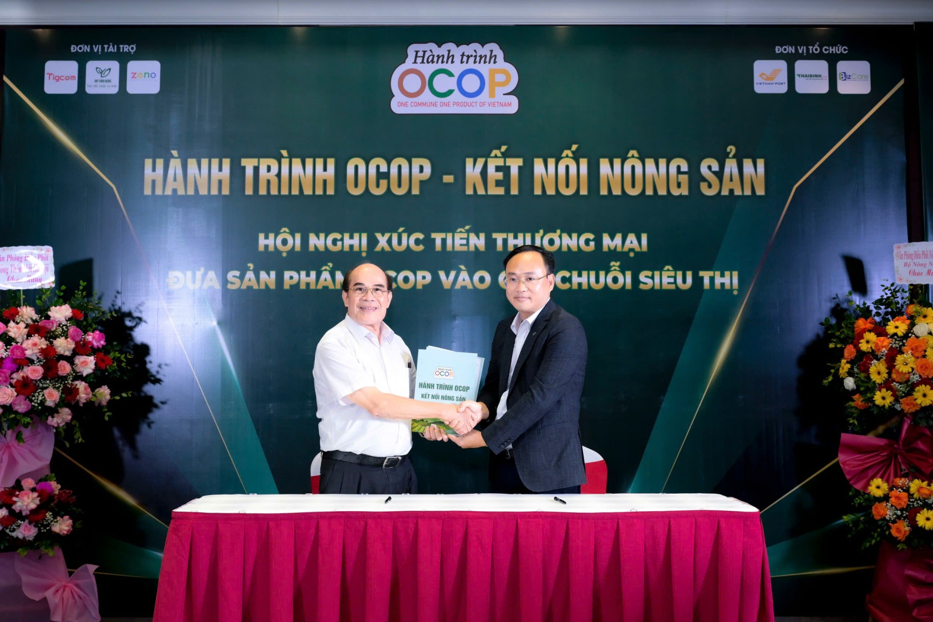Hành trình kết nối đưa sản phẩm OCOP vào chuỗi siêu thị Hành trình kết nối đưa sản phẩm OCOP vào chuỗi siêu thị