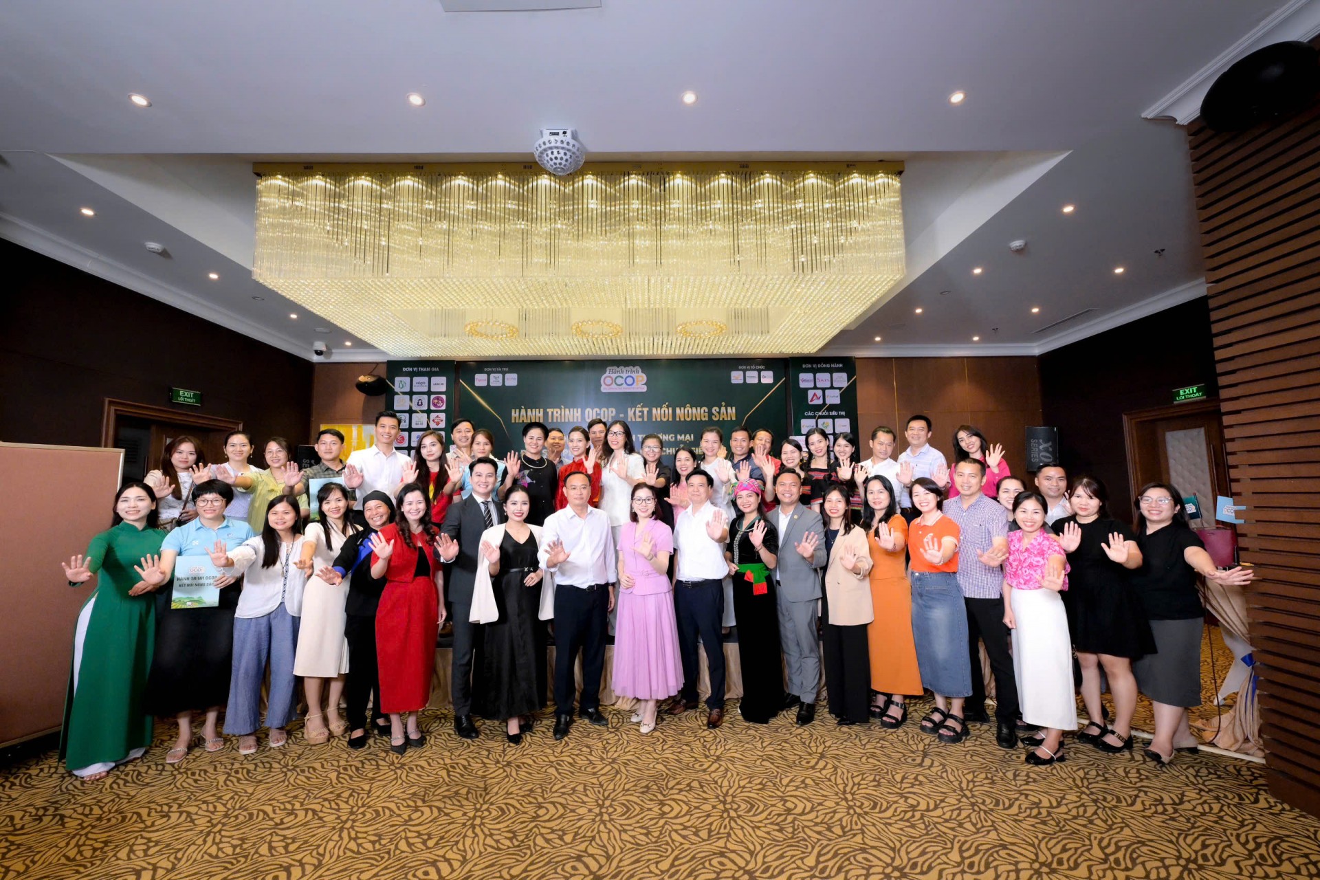 Hành trình kết nối đưa sản phẩm OCOP vào chuỗi siêu thị Hành trình kết nối đưa sản phẩm OCOP vào chuỗi siêu thị