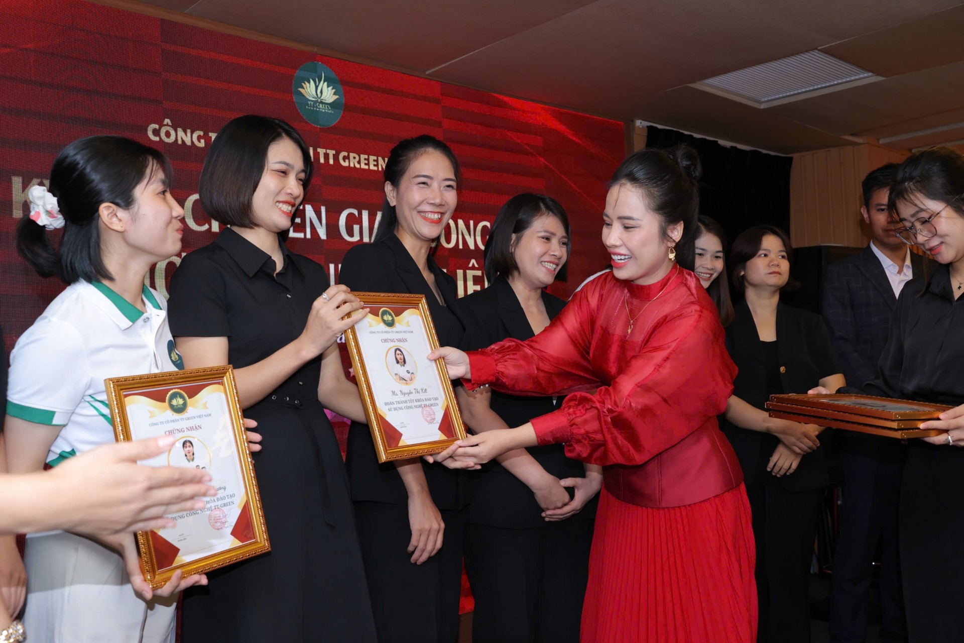 TT-Green Việt Nam ký kết chuyển giao công nghệ dưỡng sinh trị liệu TT Green Việt Nam ký kết chuyển giao công nghệ dưỡng sinh trị liệu