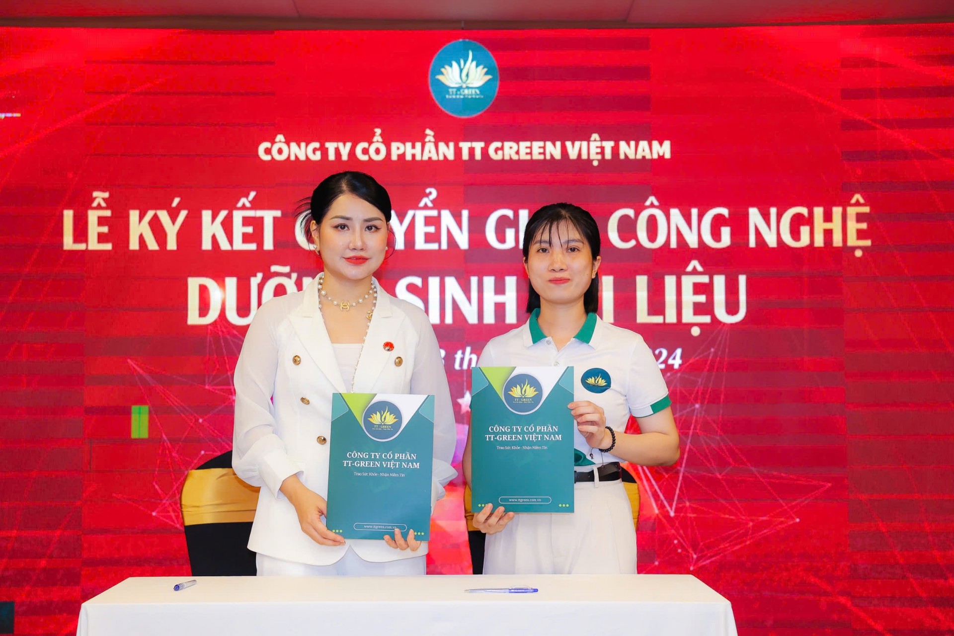 TT-Green Việt Nam ký kết chuyển giao công nghệ dưỡng sinh trị liệu TT Green Việt Nam ký kết chuyển giao công nghệ dưỡng sinh trị liệu