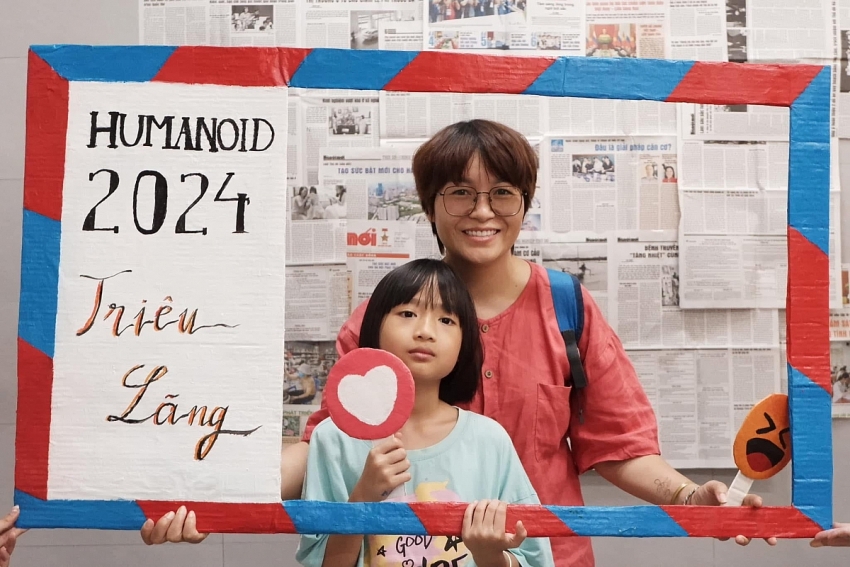 Triển lãm ảnh Humanoid mùa 8: Ghi dấu vẻ đẹp Hà Nội qua lăng kính “Tòa soạn báo mới” Triển lãm ảnh Humanoid mùa 8: Ghi dấu vẻ đẹp Hà Nội qua lăng kính “Tòa soạn báo mới”