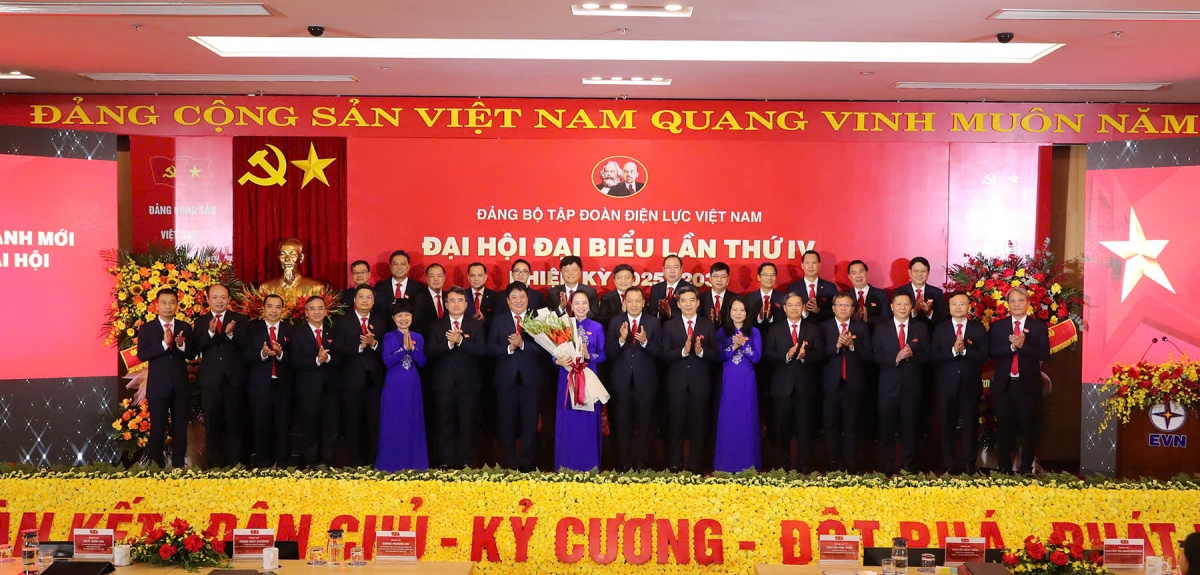 Đại hội Đảng bộ Tập đoàn Điện lực Việt Nam lần thứ IV Đại hội Đảng bộ Tập đoàn Điện lực Việt Nam lần thứ IV
