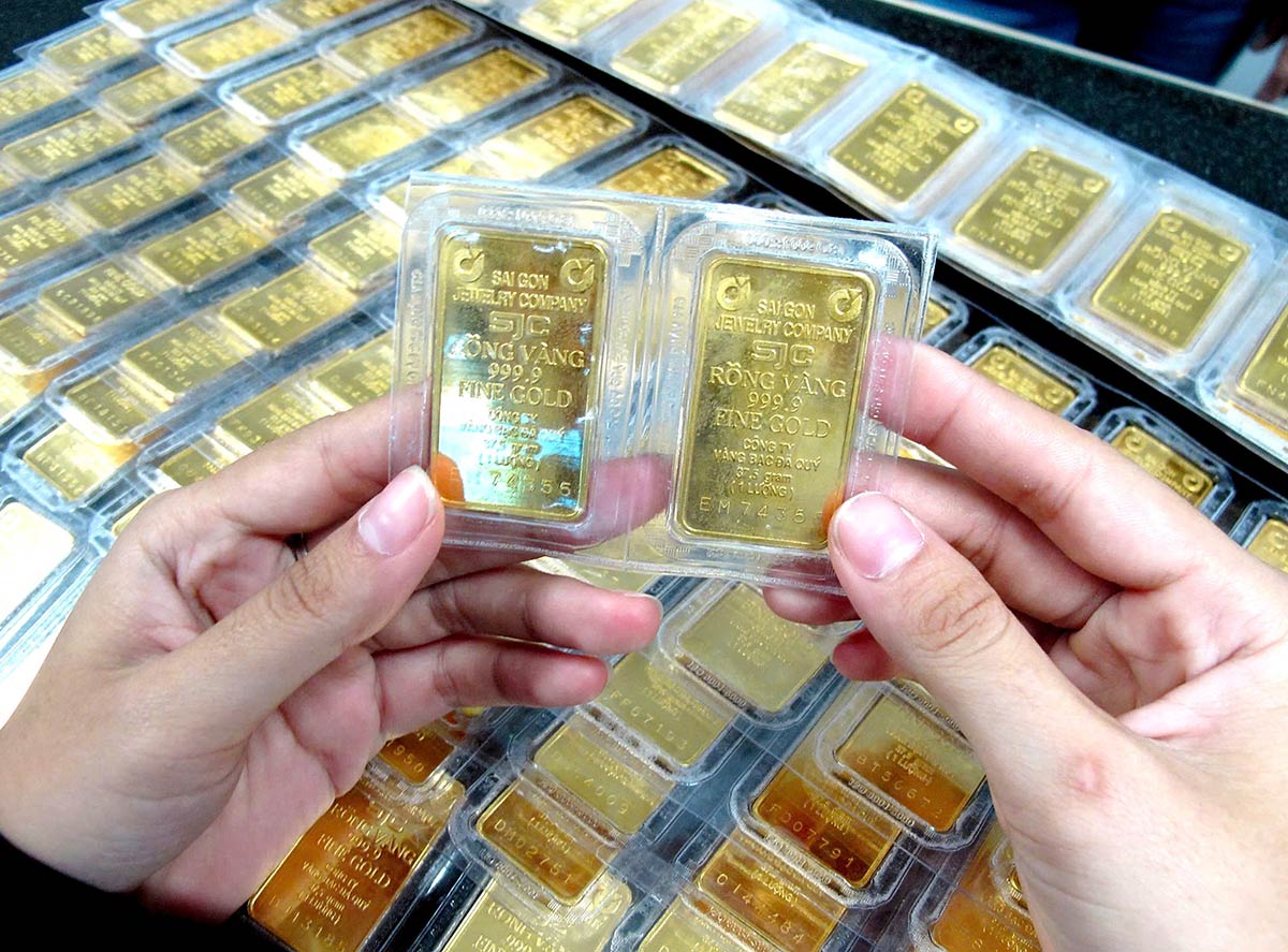 Giá vàng SJC lập kỷ lục mới, sát mốc 125 triệu đồng/lượng Giá vàng SJC lập kỷ lục mới, sát mốc 125 triệu đồng/lượng