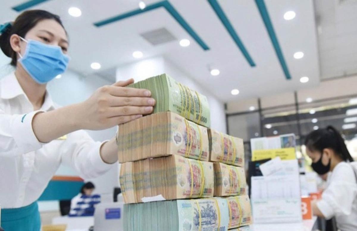 Nới room tín dụng: Ngân hàng nào có lợi thế? Nới room tín dụng: Ngân hàng nào có lợi thế?