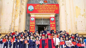 Trường Đại học Dược Hà Nội phấn đấu trở thành Đại học đổi mới sáng tạo