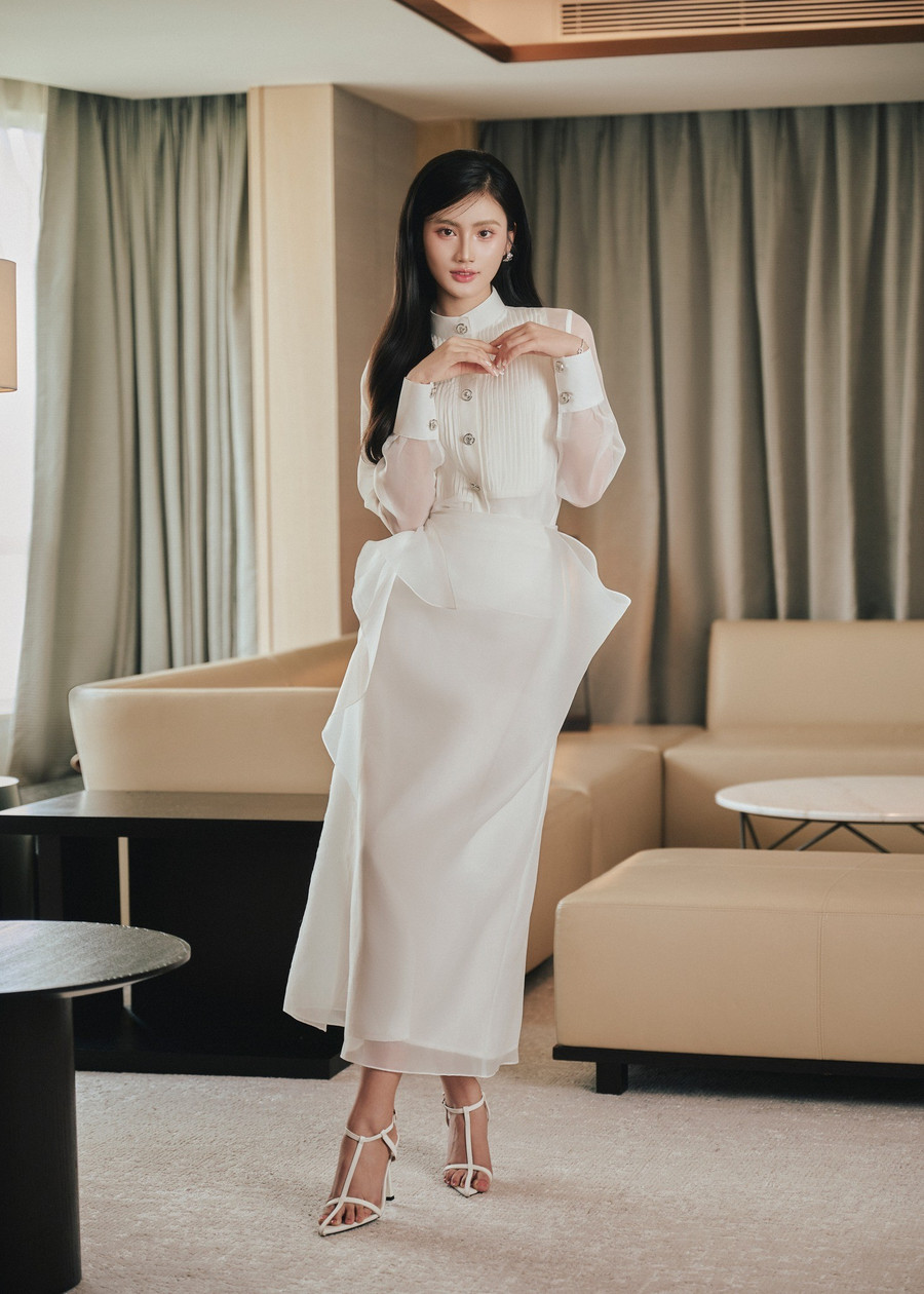 Hoa hậu Ý Nhi rạng rỡ, tự hào dự lễ kỷ niệm 80 năm Quốc khánh tại Úc Hoa hậu Ý Nhi rạng rỡ, tự hào dự lễ kỷ niệm 80 năm Quốc khánh tại Úc