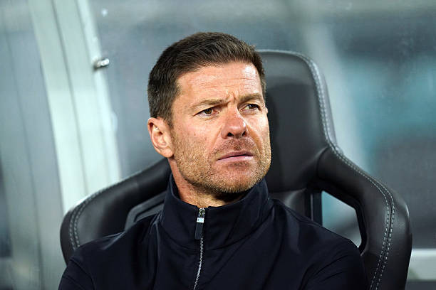 Xabi Alonso tái thiết Chelsea: Cuộc cách mạng chiến thuật và tham vọng hồi sinh tại Stamford Bridge Xabi Alonso tái thiết Chelsea: Cuộc cách mạng chiến thuật và tham vọng hồi sinh tại Stamford Bridge