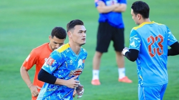 Tuyển Việt Nam tính bài toán xoay tua tại ASEAN Cup 2026 và màn đáp trả nảy lửa của Hoàng Hên