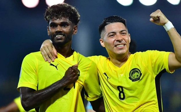 Chân sút Pavithran của Malaysia đe dọa hàng thủ tuyển Việt Nam tại bán kết ASEAN Cup 2026 Chân sút Pavithran của Malaysia đe dọa hàng thủ tuyển Việt Nam tại bán kết ASEAN Cup 2026