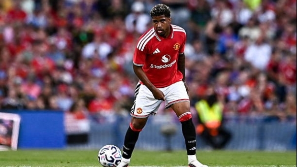 HLV Carrick coi tân binh Andrey Santos là giấc mơ trong đợt tập huấn của Manchester United