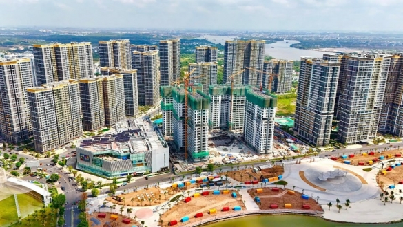 Thanh khoản sụt sâu và tồn kho tăng, giá căn hộ vào đà giảm