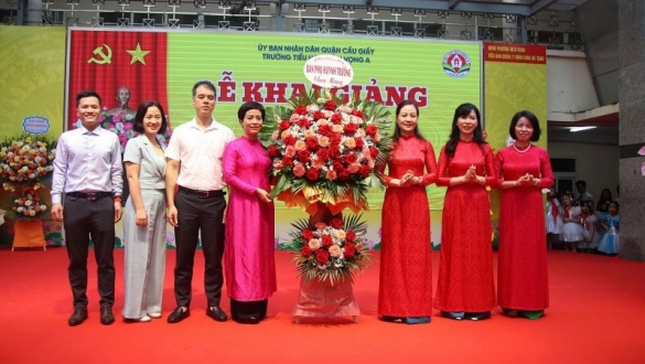 Tiểu học Dịch Vọng A tiếp tục triển khai các giải pháp nâng cao chất lượng giáo dục toàn diện