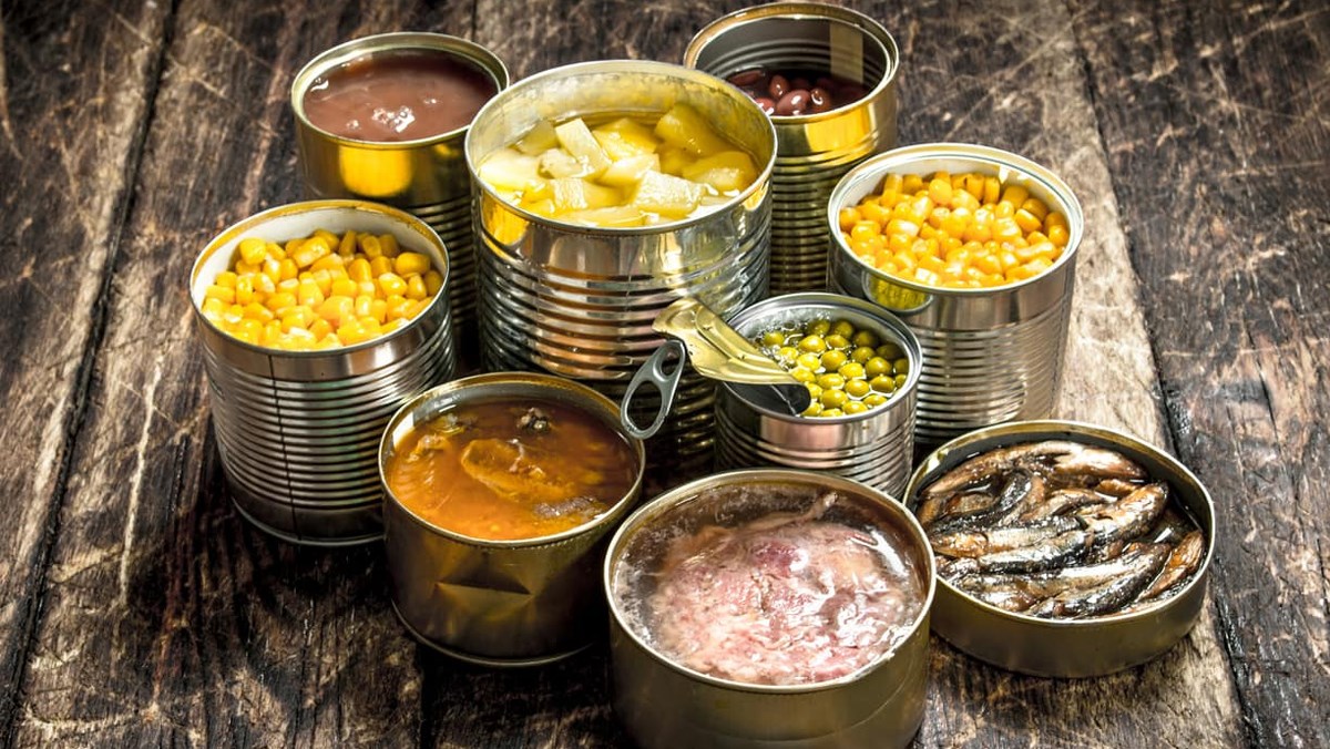 Cảnh báo: Nguy cơ nhiễm khuẩn từ thực phẩm đóng hộp Cảnh báo: Nguy cơ nhiễm khuẩn từ thực phẩm đóng hộp
