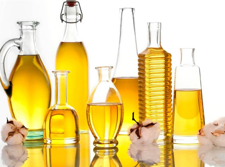 Lựa chọn dầu ăn đúng cách để bảo vệ sức khỏe tim mạch Lựa chọn dầu ăn đúng cách để bảo vệ sức khỏe tim mạch