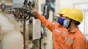 Đưa khoản lỗ 45.000 tỷ của EVN vào giá điện: "Nếu làm ăn yếu kém, DN phải tự chịu"