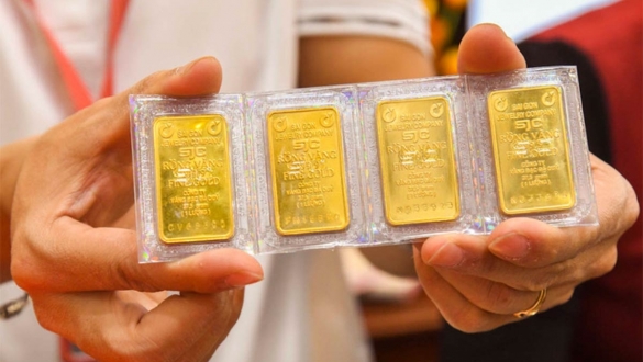 Giá vàng miếng SJC bật tăng mạnh
