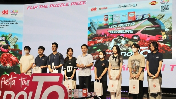 Sức khỏe sinh sản và tình dục an toàn: Hành trang trưởng thành của sinh viên Việt