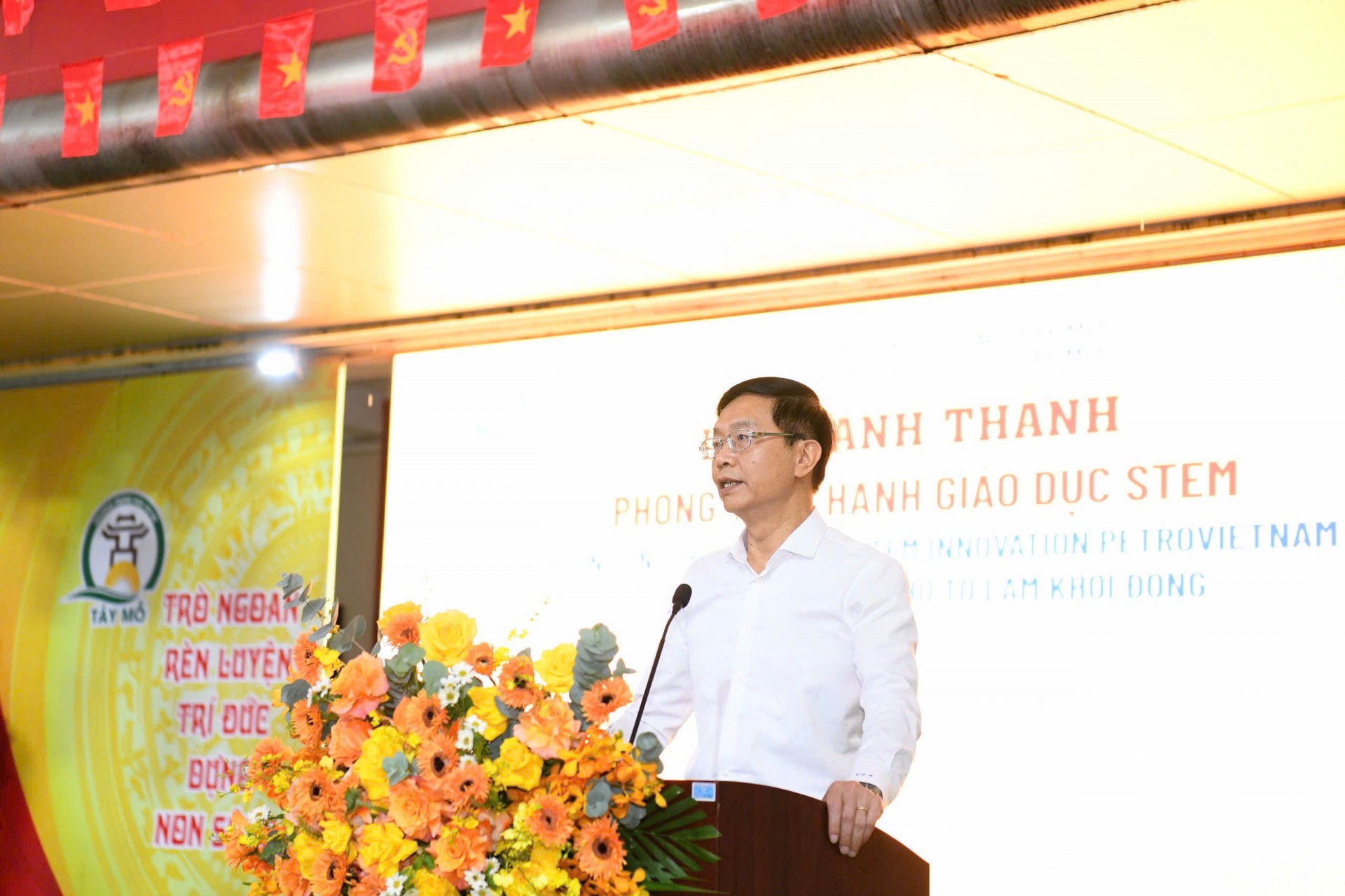 Hà Nội: Khánh thành phòng thực hành giáo dục STEM tại Trường THCS Tây Mỗ Hà Nội: Khánh thành phòng thực hành giáo dục STEM tại Trường THCS Tây Mỗ