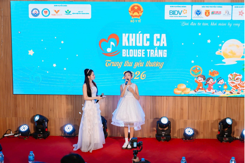 Rộn ràng và ấm áp Chương trình Nghệ thuật thiện nguyện “Khúc ca Blouse trắng – Trung thu yêu thương 2026” tại Bệnh viện Nhi Trung Ương Rộn ràng và ấm áp Chương trình Nghệ thuật thiện nguyện “Khúc ca Blouse trắng – Trung thu yêu thương 2026” tại Bệnh viện Nhi Trung Ương