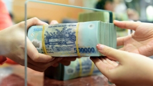 Lãi suất tiết kiệm 9% lan rộng, cuộc đua huy động vốn nóng lên