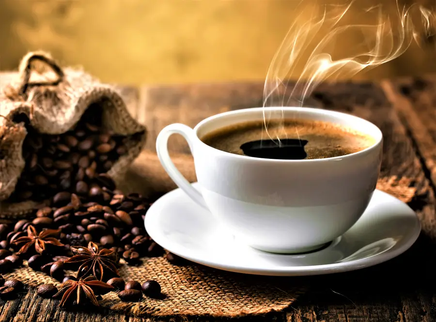 Cà phê hay matcha tốt hơn cho sức khỏe?